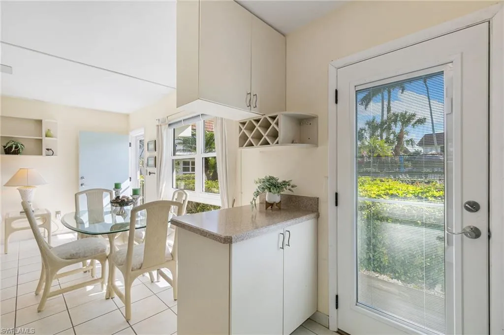 240 N Collier BLVD Unit D5, Marco Island, FL 34145 (14)