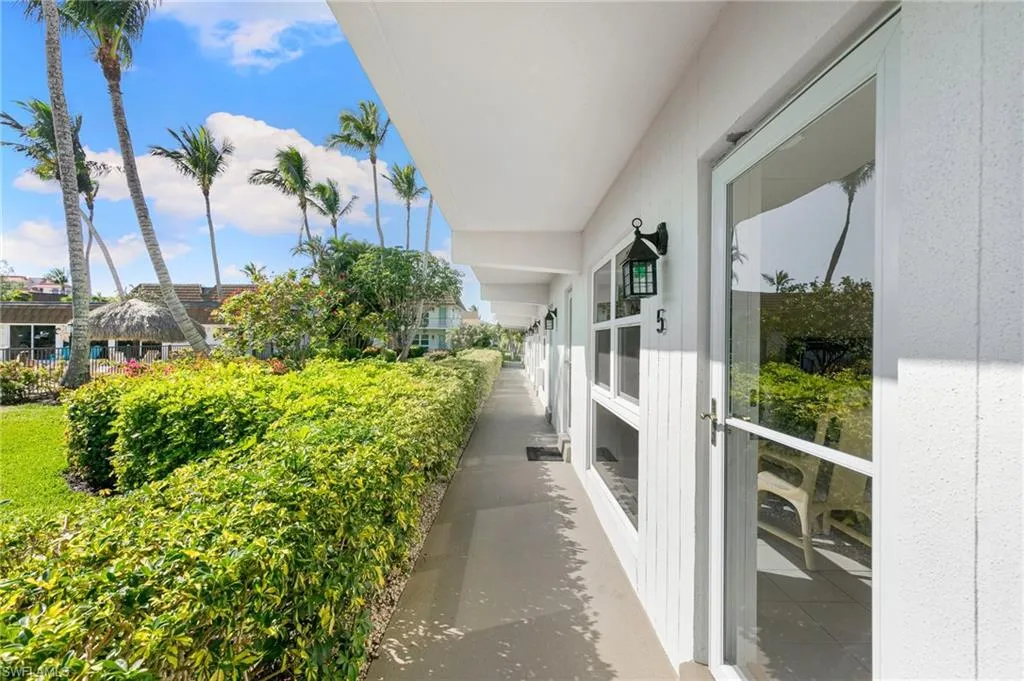 240 N Collier BLVD Unit D5, Marco Island, FL 34145 (20)