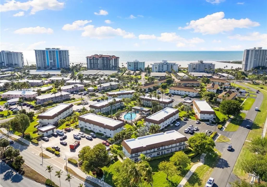 240 N Collier BLVD Unit D5, Marco Island, FL 34145 (28)