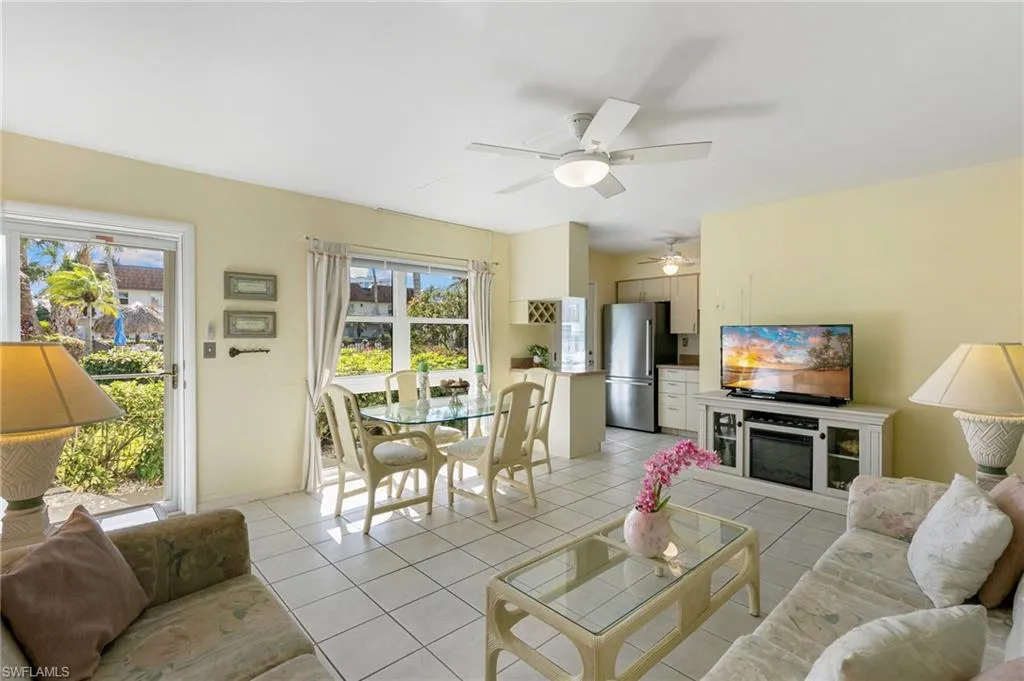 240 N Collier BLVD Unit D5, Marco Island, FL 34145 (6)
