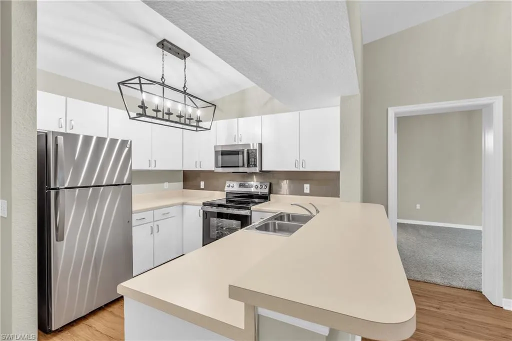 8271 Key Royal CIR Unit 932, Naples, FL 34119 (11)